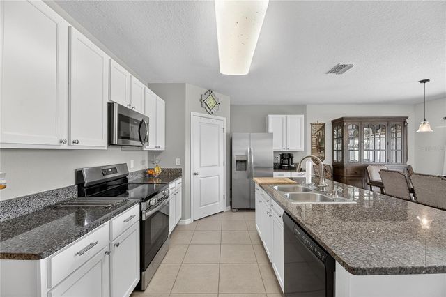 11813 MYRTLE ROCK DRIVE, Riverview, FL 33578