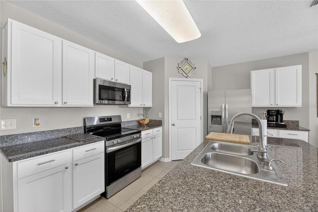 11813 MYRTLE ROCK DRIVE, Riverview, FL 33578