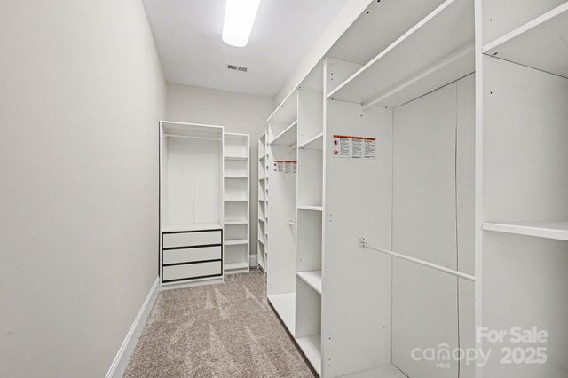 17651 Hawkwatch Lane, Charlotte, NC 28278