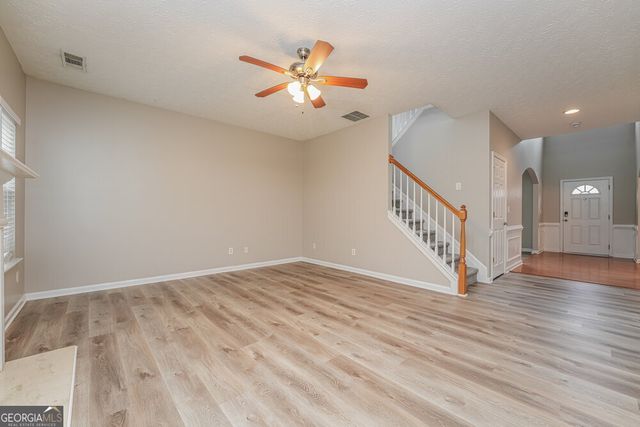 3980 Medlock Park Drive, Snellville, GA 30039