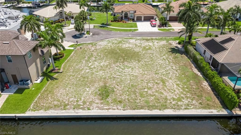 375 Wales CT, MARCO ISLAND, FL 34145 — photo 5