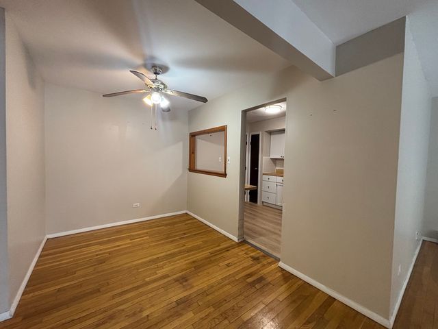 9546 Dee Road 1F, Des Plaines, IL 60016