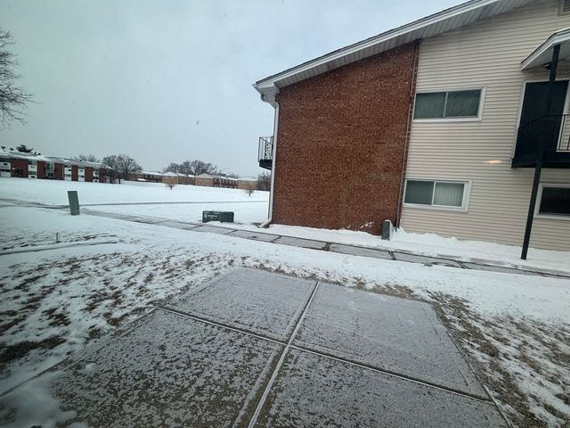 9546 Dee Road 1F, Des Plaines, IL 60016