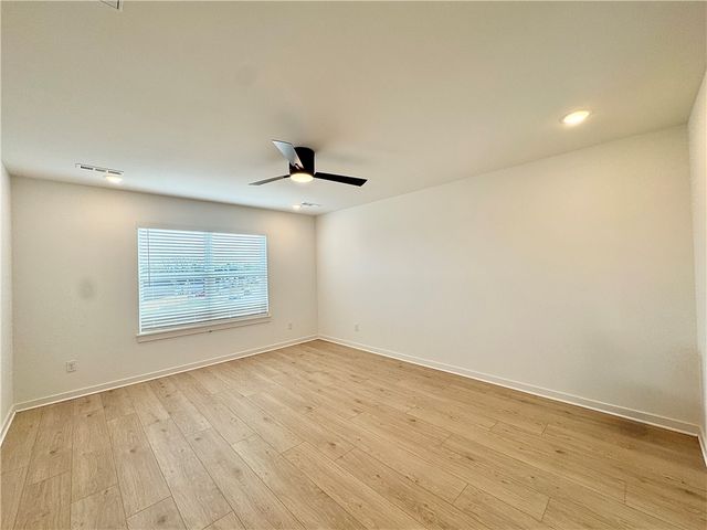 2631 Relaxation Avenue, Springdale, AR 72764