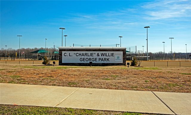 2631 Relaxation Avenue, Springdale, AR 72764