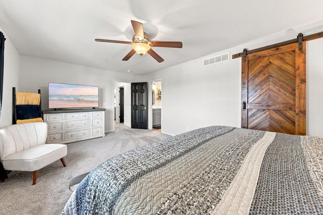 497 Morning Dove Boulevard, Pleasant Hill, IA 50327