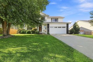 497 Morning Dove Boulevard, Pleasant Hill, IA 50327