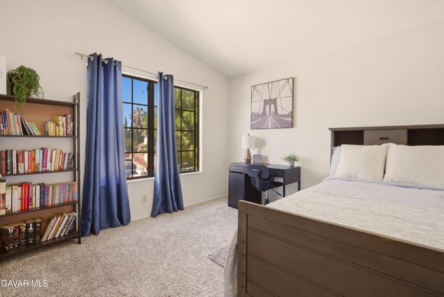118 E Avenue R3, Palmdale, CA 93550
