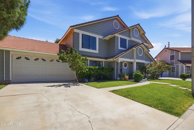 118 E Avenue R3, Palmdale, CA 93550
