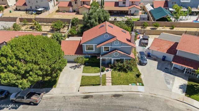 118 E Avenue R3, Palmdale, CA 93550