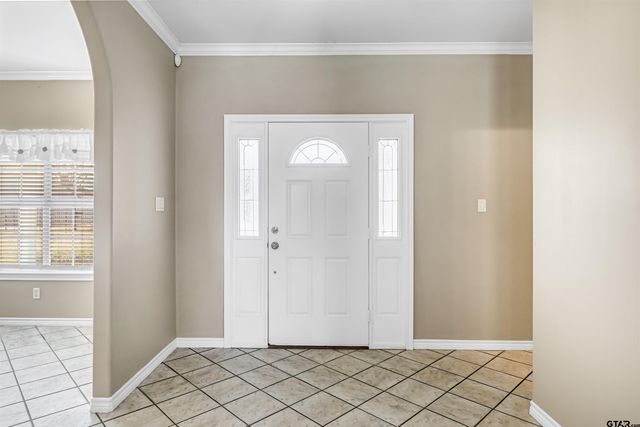 10624 Russell DR, Chandler, TX 75758