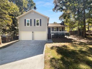 550 Wayside Drive, Lawrenceville, GA 30046