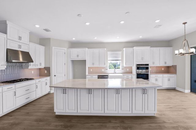 26909 Victoria Place, Punta Gorda, FL 33955