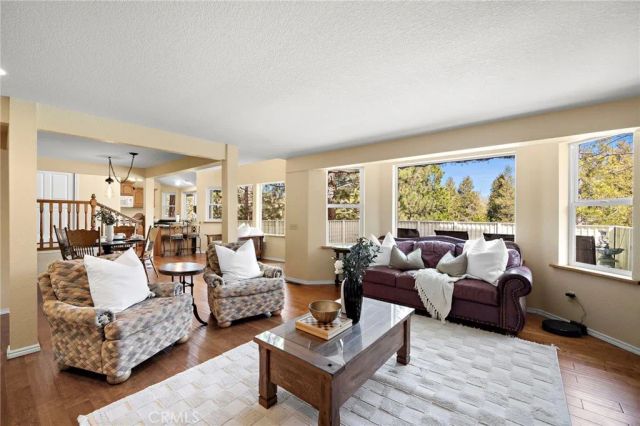 180 Grass Valley, Lake Arrowhead, CA 92352