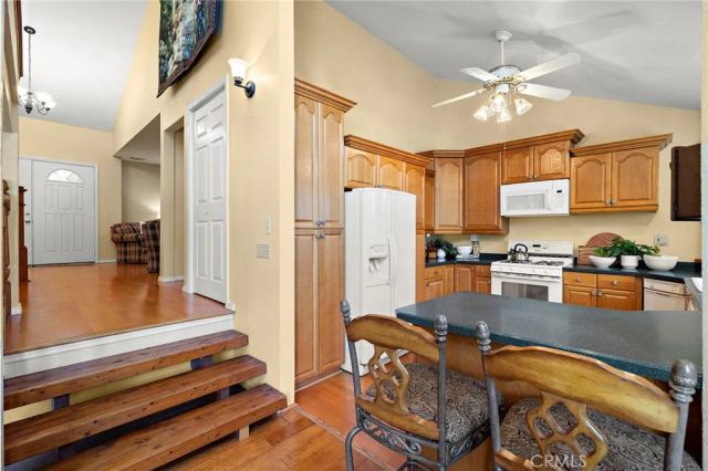 180 Grass Valley, Lake Arrowhead, CA 92352