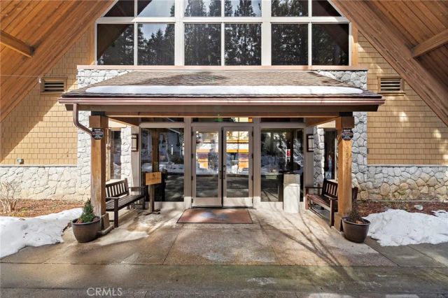 180 Grass Valley, Lake Arrowhead, CA 92352