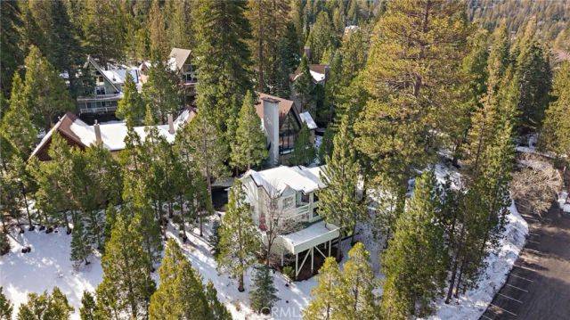 180 Grass Valley, Lake Arrowhead, CA 92352