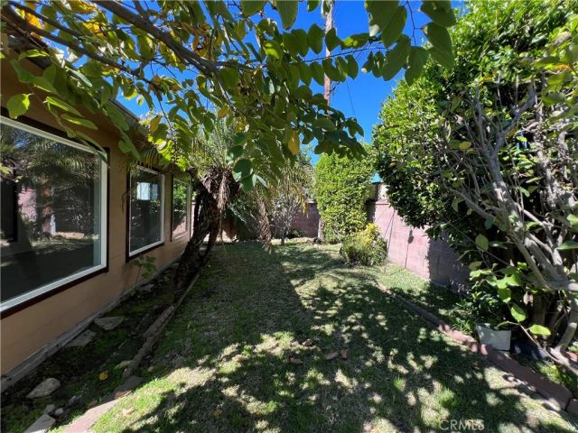 10251 Foster Road, Downey, CA 90242