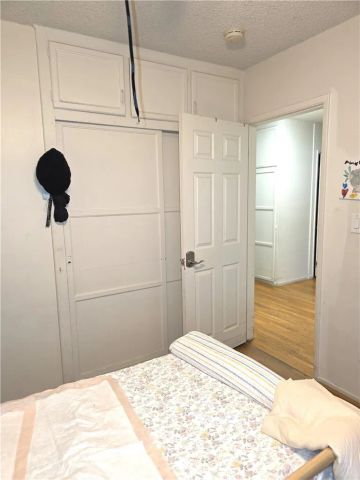 10251 Foster Road, Downey, CA 90242