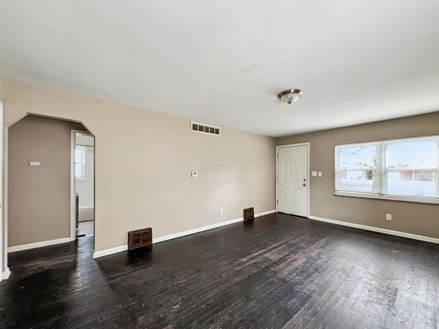 611 Whitethorne Avenue, Columbus, OH 43223