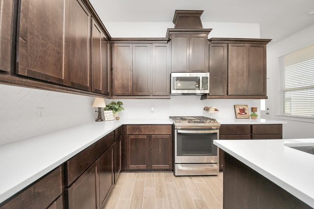 10058 Nectar Path, Iowa Colony, TX 77583