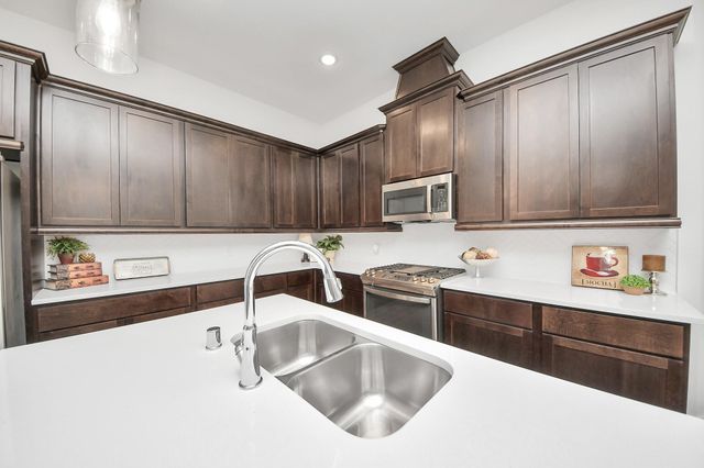 10058 Nectar Path, Iowa Colony, TX 77583