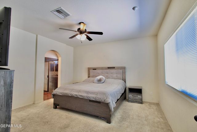 6828 Jordyn Emily Lane, El Paso, TX 79932