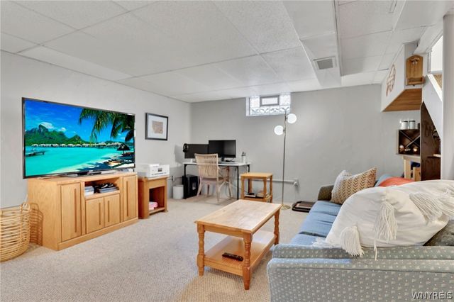 650 East And West Road, West Seneca, NY 14224