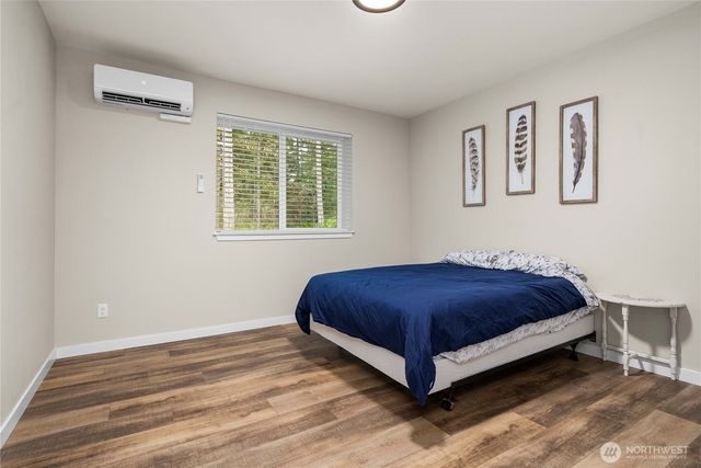 41 E Coon Drive N, Belfair, WA 98528