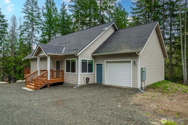 41 E Coon Drive N, Belfair, WA 98528