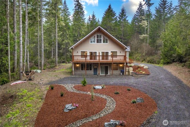 41 E Coon Drive N, Belfair, WA 98528