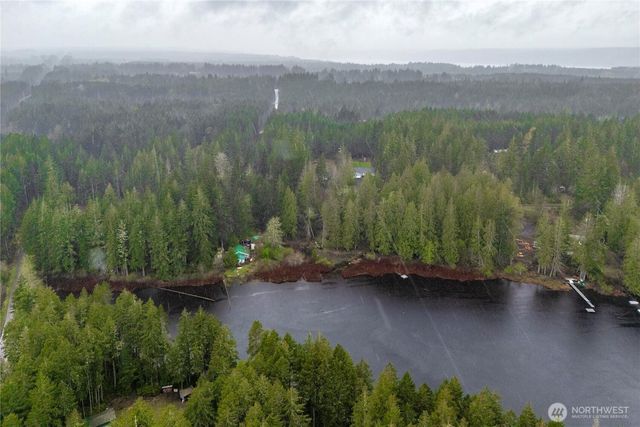 41 E Coon Drive N, Belfair, WA 98528