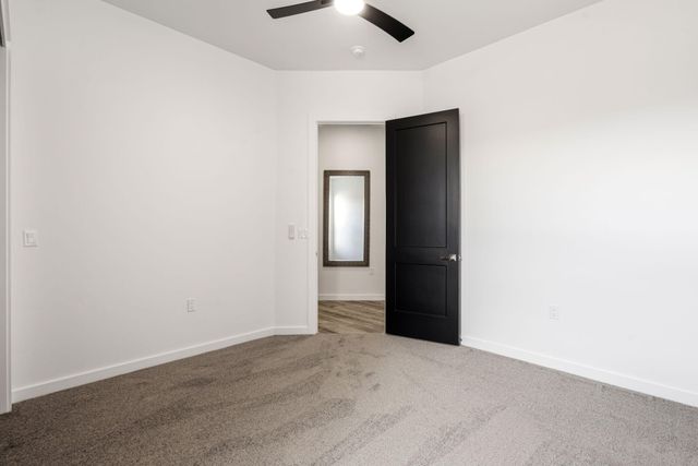 2398 Istle Road NE, Rio Rancho, NM 87124