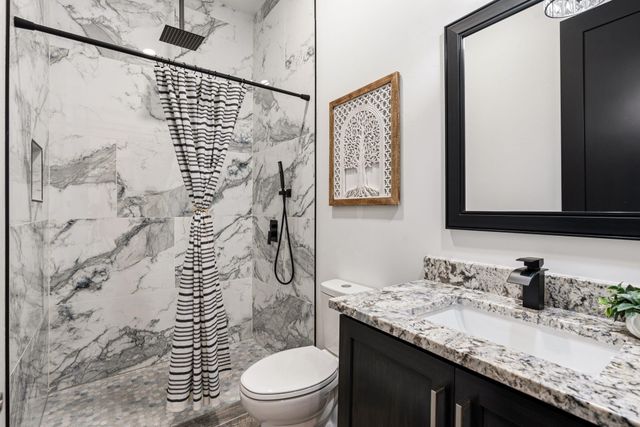 2398 Istle Road NE, Rio Rancho, NM 87124