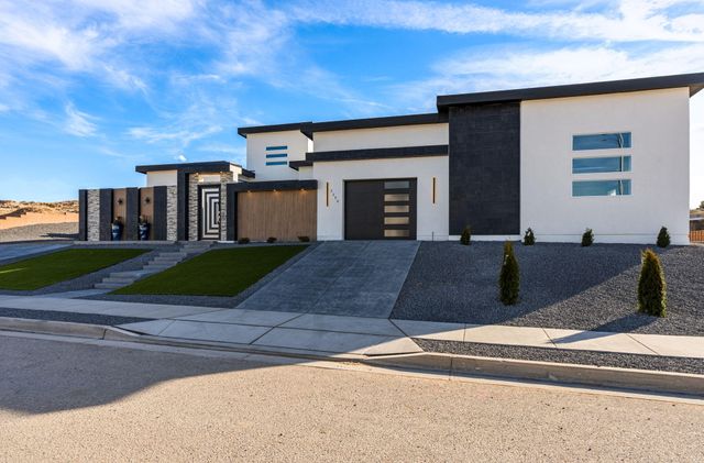 2398 Istle Road NE, Rio Rancho, NM 87124