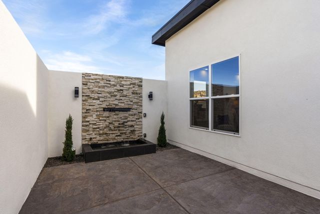 2398 Istle Road NE, Rio Rancho, NM 87124