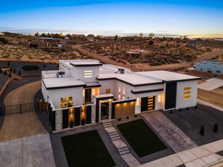 2398 Istle Road NE, Rio Rancho, NM 87124