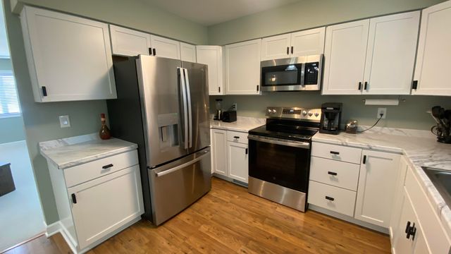 9814 Lincoln Court, Crown Point, IN 46307