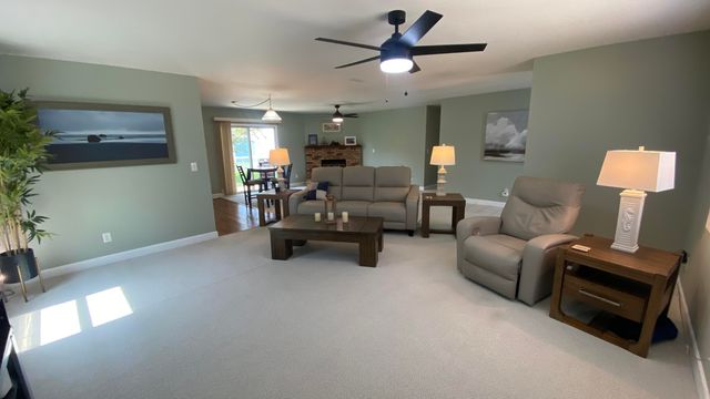 9814 Lincoln Court, Crown Point, IN 46307