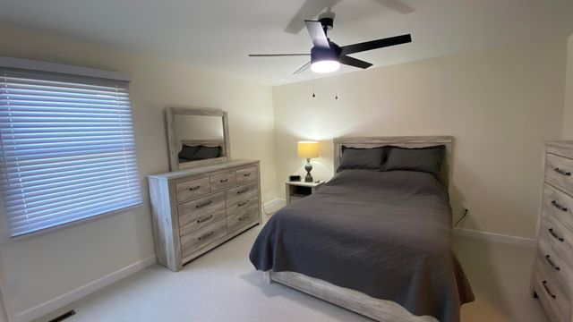 9814 Lincoln Court, Crown Point, IN 46307