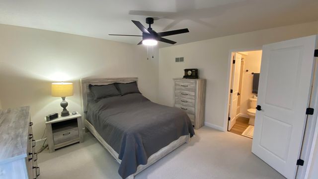 9814 Lincoln Court, Crown Point, IN 46307
