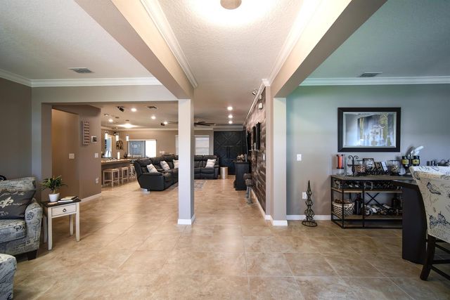 1662 SE North Blackwell Drive, Port St. Lucie, FL 34952