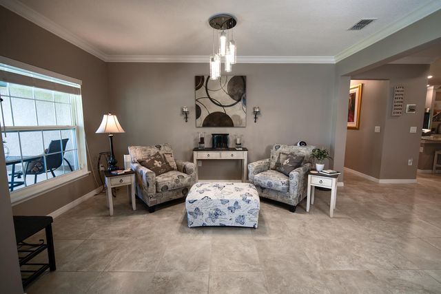1662 SE North Blackwell Drive, Port St. Lucie, FL 34952