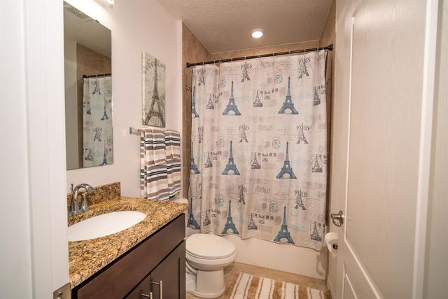 1662 SE North Blackwell Drive, Port St. Lucie, FL 34952