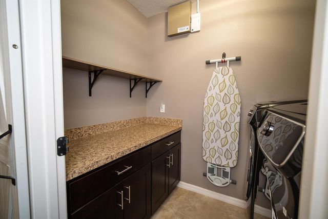 1662 SE North Blackwell Drive, Port St. Lucie, FL 34952