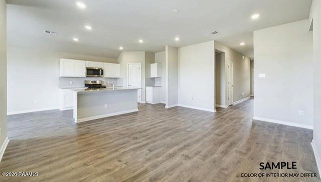 161 Ivywood Court, Duson, LA 70529