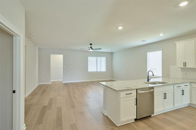21554 Bluebonnet Bay Drive, Magnolia, TX 77354