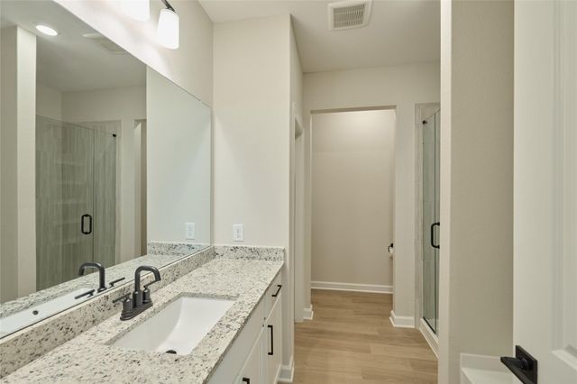 21554 Bluebonnet Bay Drive, Magnolia, TX 77354