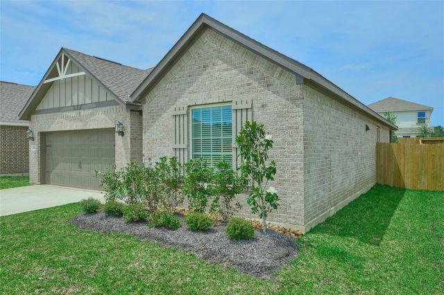21554 Bluebonnet Bay Drive, Magnolia, TX 77354