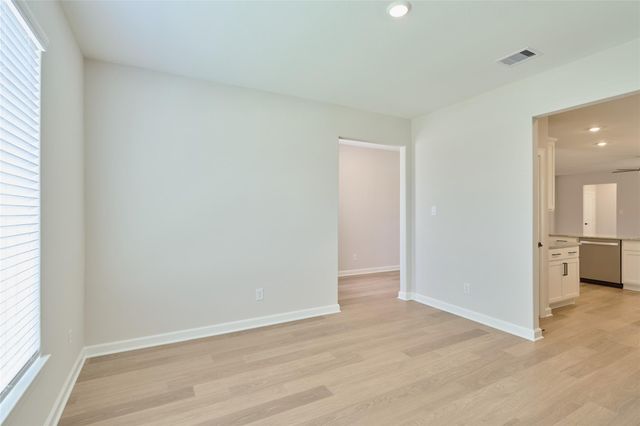 21554 Bluebonnet Bay Drive, Magnolia, TX 77354
